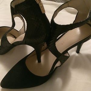 Marc Fisher leather black heels